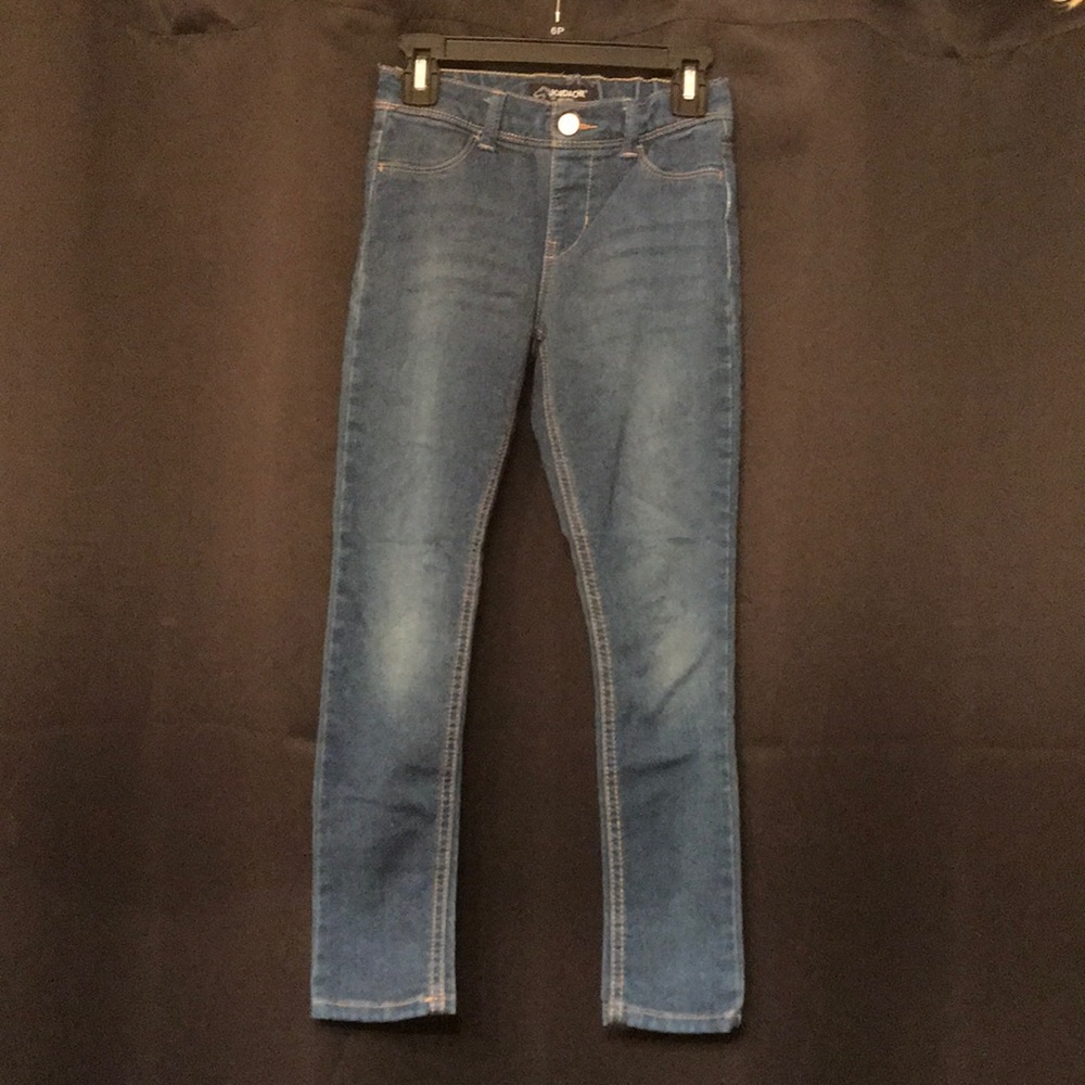 Jegging size 7-8. Like new.
